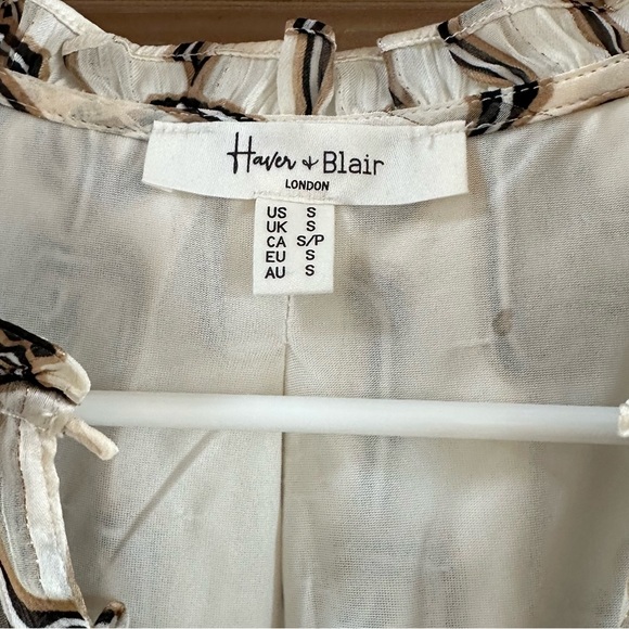 Haven & Blair Chain Print Long Sleeve Silky Blouse / Size S - Picture 6 of 7